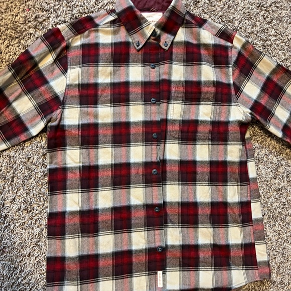 Men’s Flannel Shirt - Picture 2 of 3